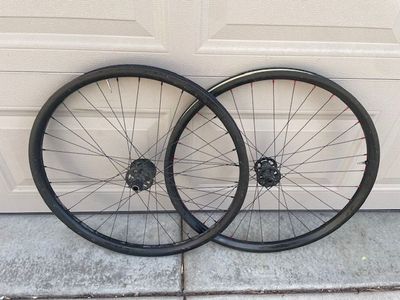 American Classic Carbon 27.5 non-boost wheelset