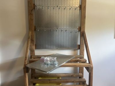 Gear wall / tool display