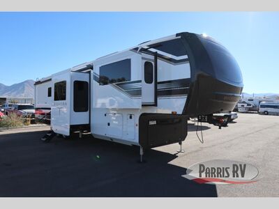 New 2026 Heartland Bighorn 39FL