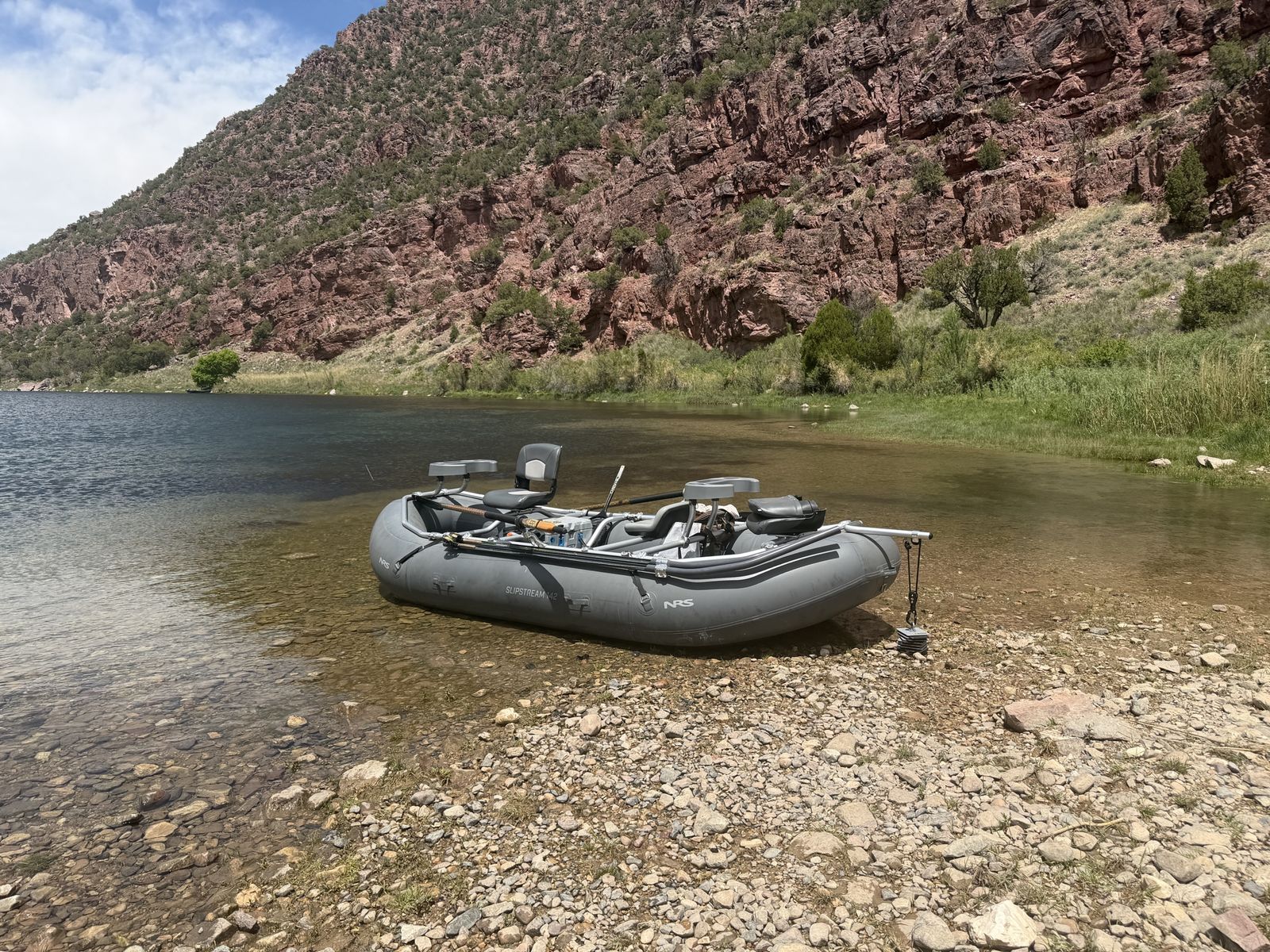 NRS Slipstream 142 Fishing Raft Package