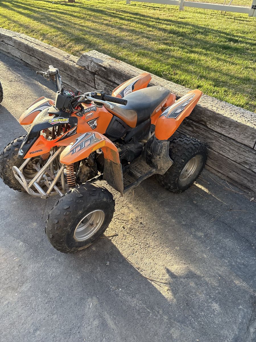 Polaris 90 Predator Four Wheeler / 4 Wheeler