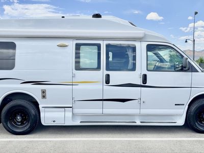 Immaculate condition 2016 roadtreak class B super low miles easy to drive and park like new ready to travel the world