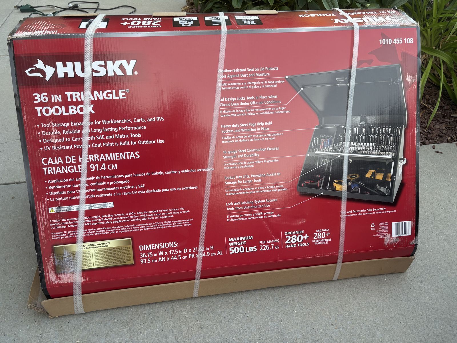 NEW HUSKY Heavy Duty 36 inch Steel Portable Triangle Top Chest Tool Storage