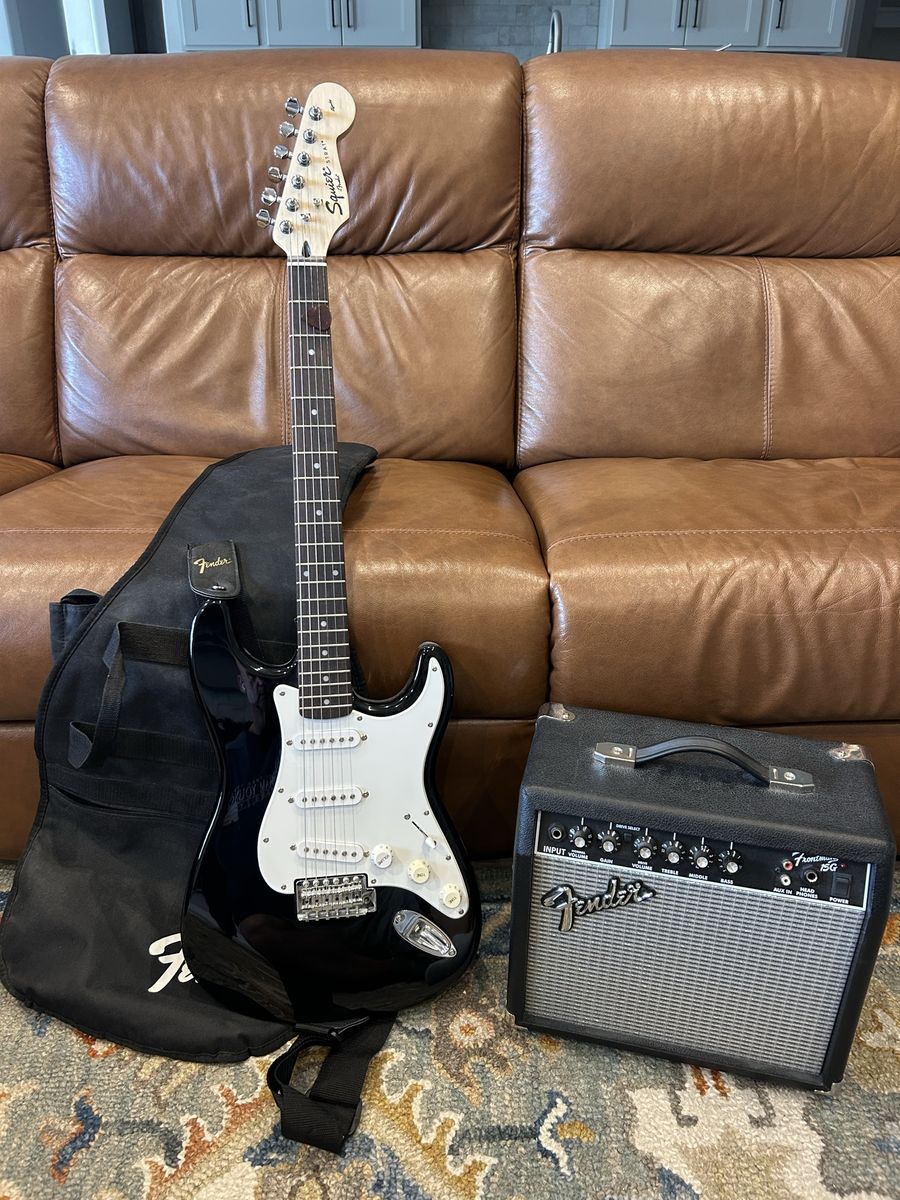 Squier by Fender Strat Electric Guitar Pack: Affinity Series HSS, Black, w/ Frontman 15G Amp & Accessories
