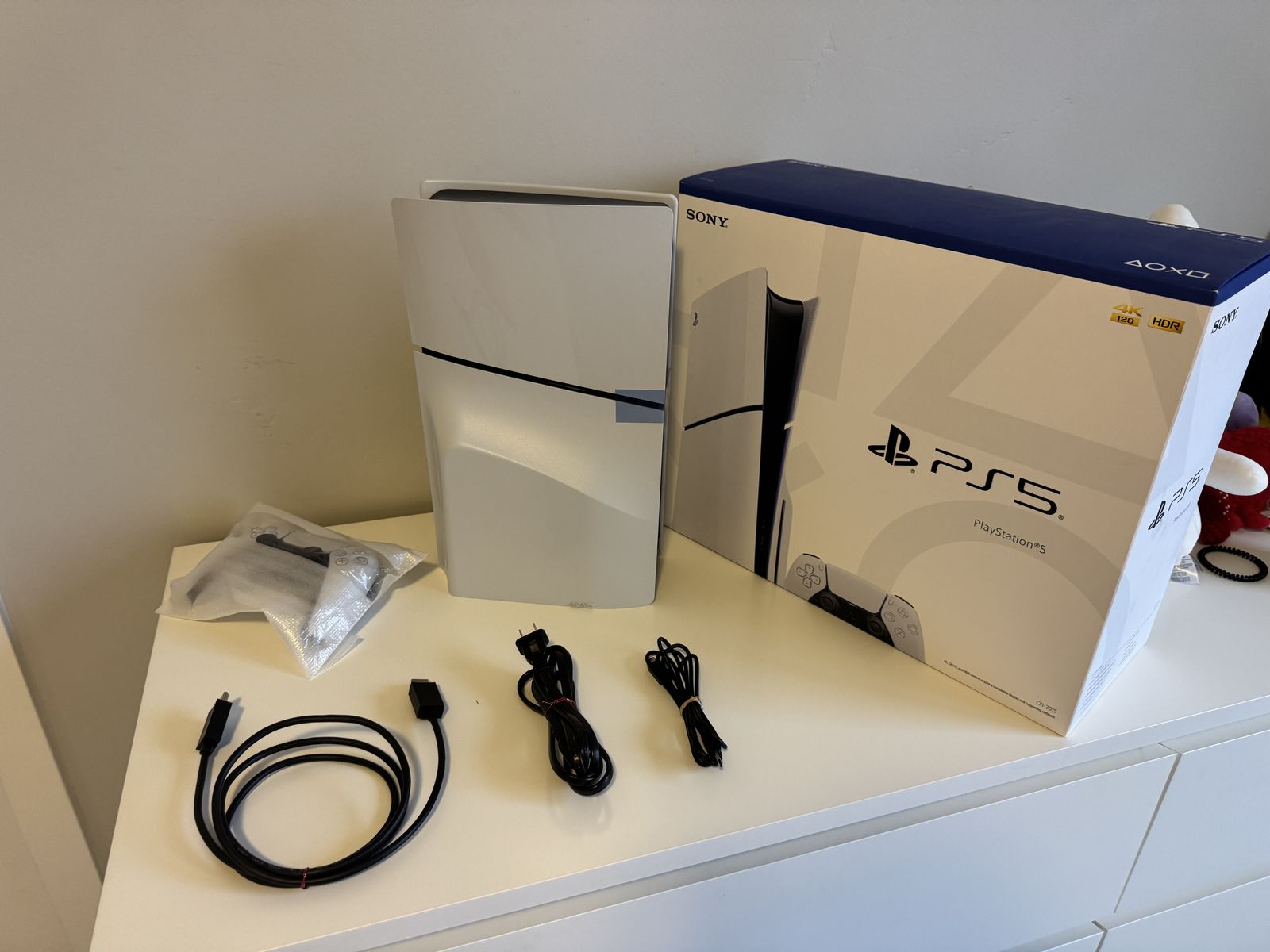 Like New PS5 Slim Disc Edition 1TB (Used Once) – Complete in Box