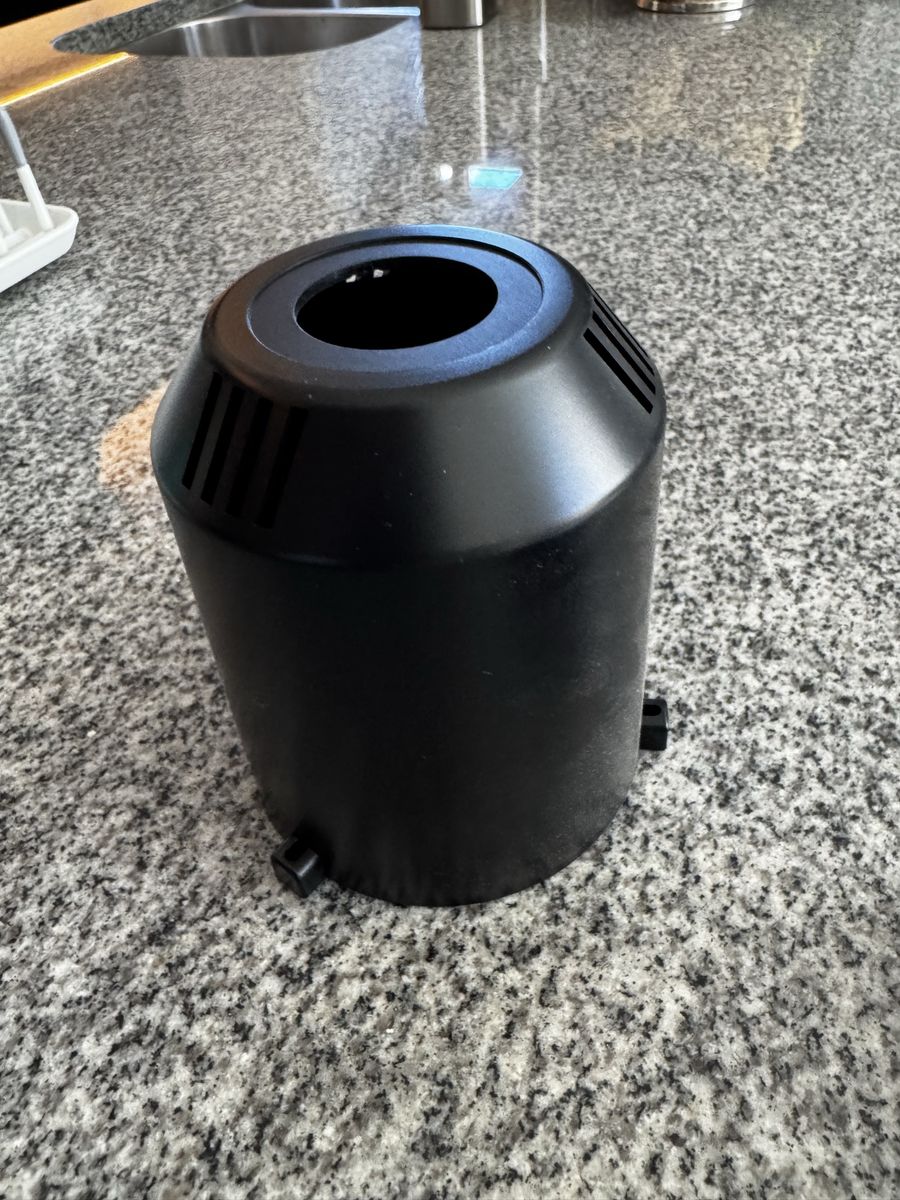 Main image 6