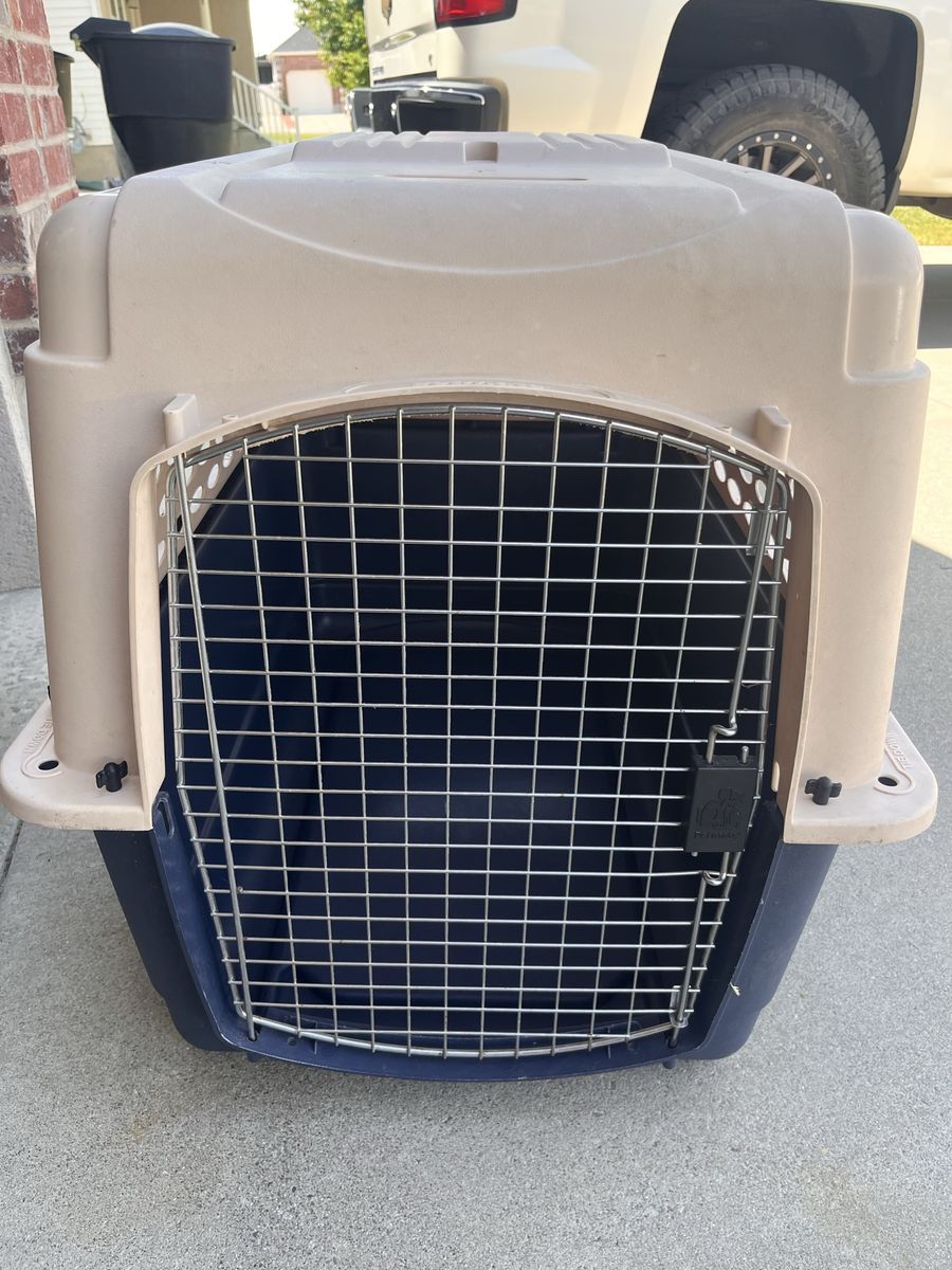 PetMate Plastic Crate