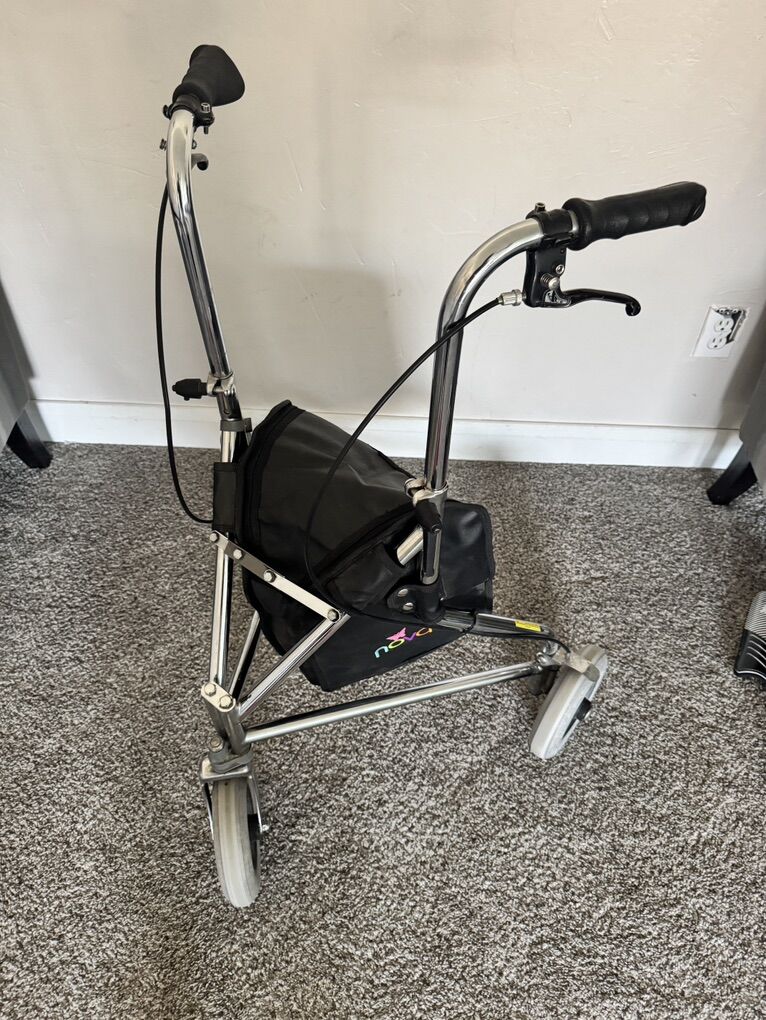 3 Wheel Retractable Walker Foldable WIth Brakes