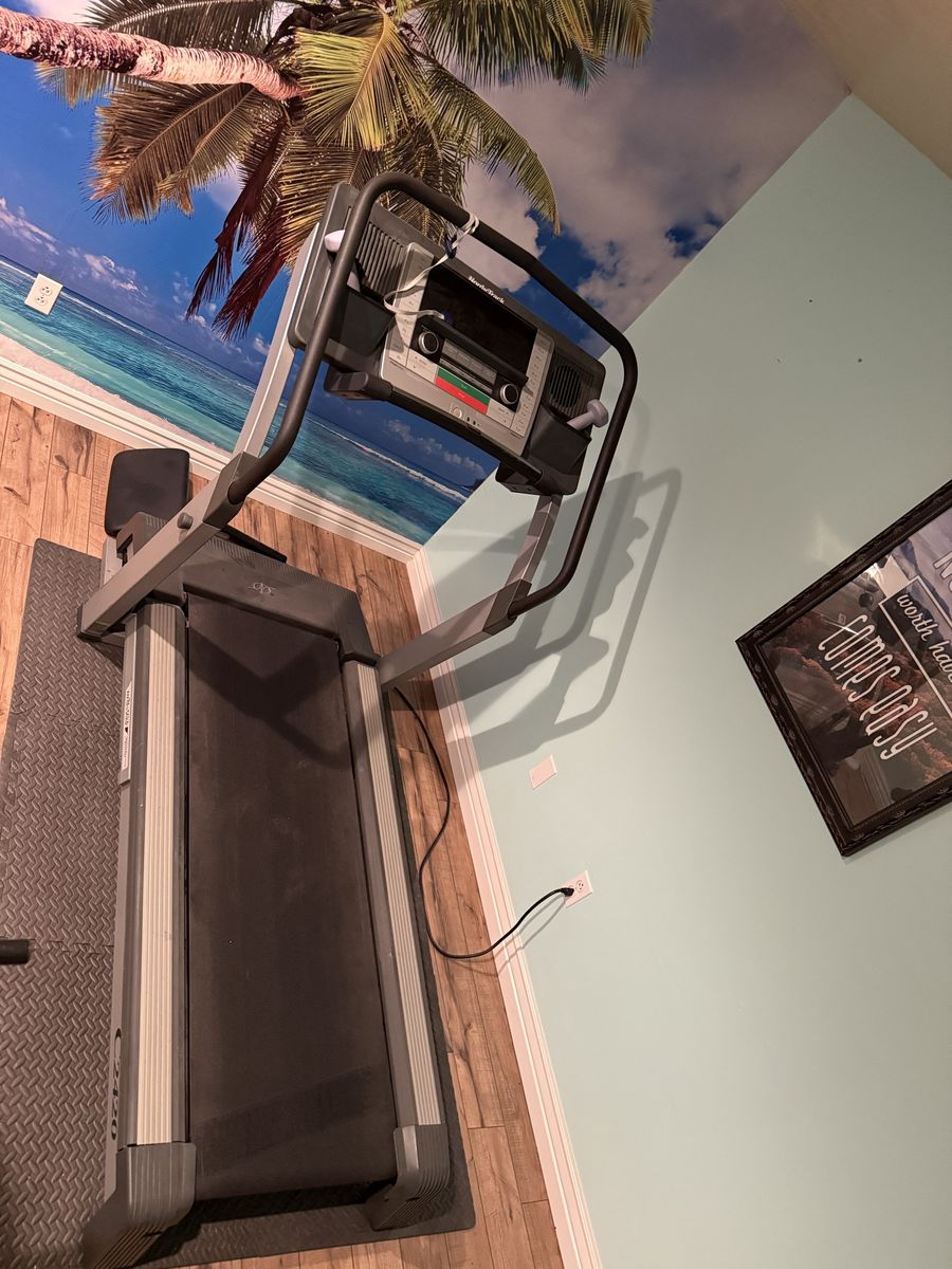 Nordic track Solaris Treadmill