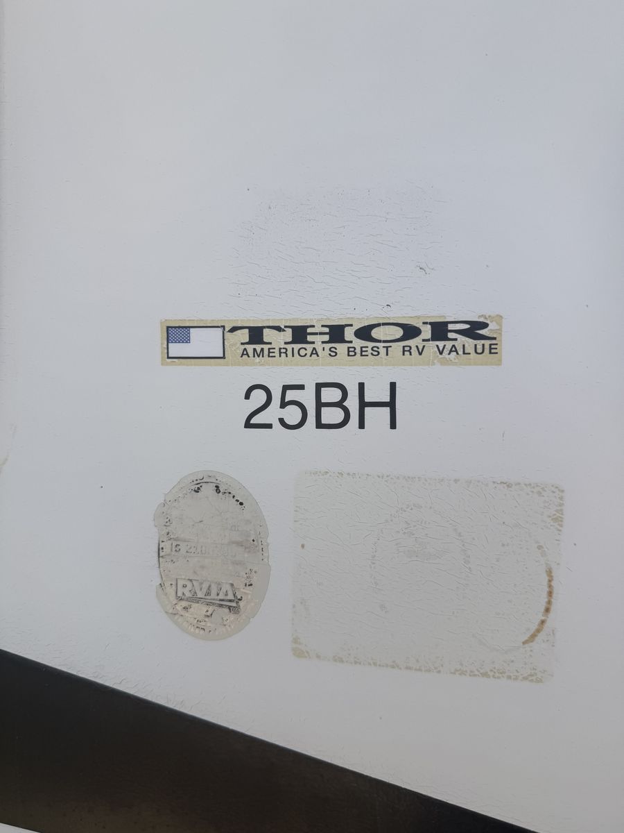 Main image 10