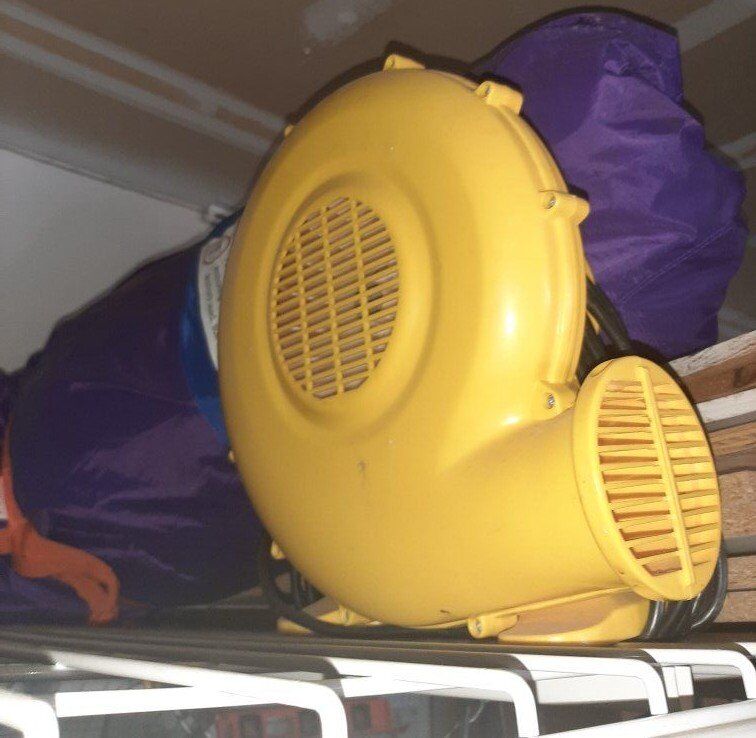 Blast Zone Blow-Up Bouncy House w/ Blower