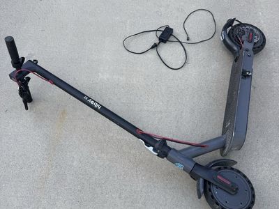 Hiboy S2 Electric Scooter – Needs Repair