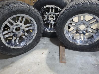 Tires and Wheels for Chevrolet truck For Sale