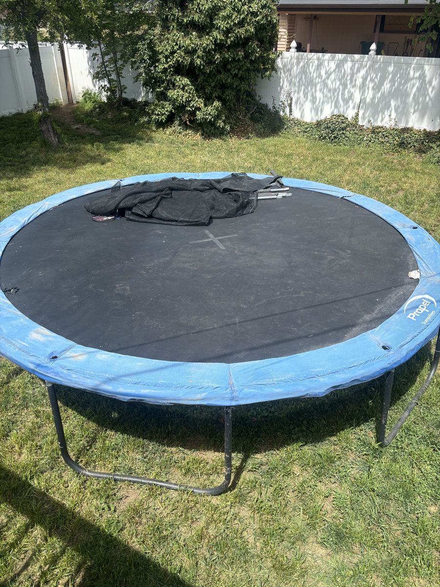 14x14 Trampoline