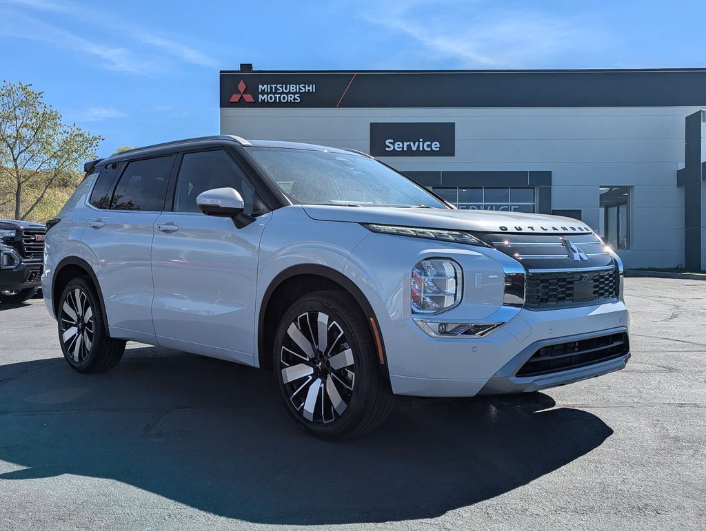 2026 Mitsubishi Outlander SEL
