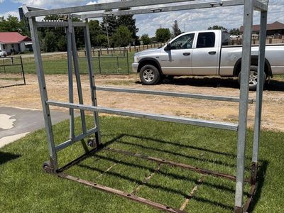 Aluminum show chute
