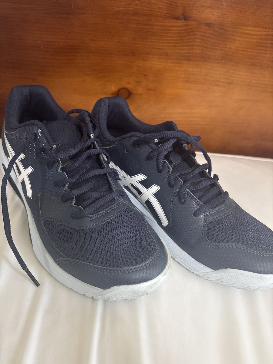 ASICS Upcourt 4 Women's Navy Blue Volleyball Shoes - Size 10.5 - Excellent Condition