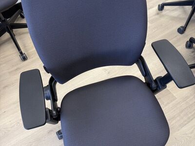 Steelcase Leap V2 Office Task Rolling Chair