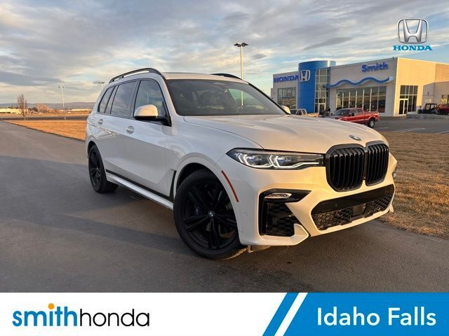 2020 BMW X7 M50i
