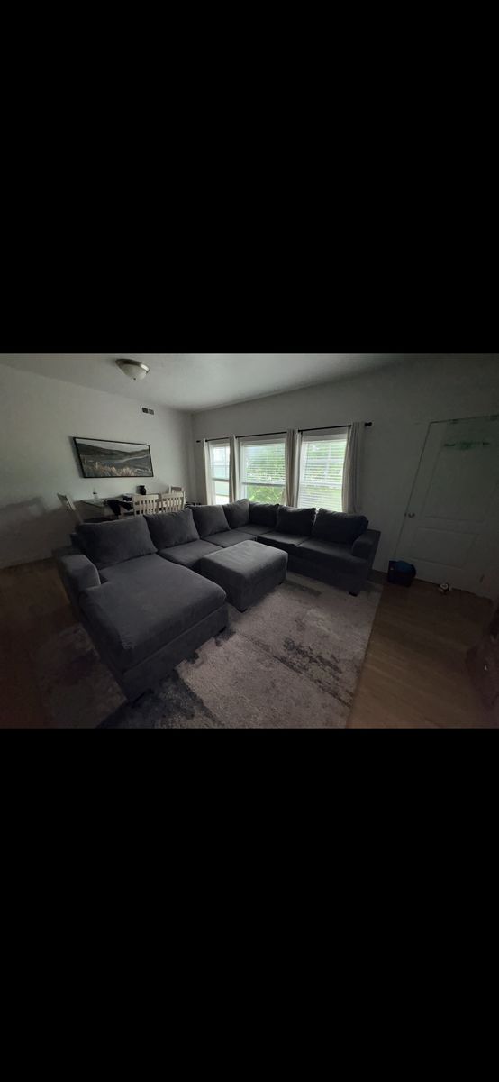 Main image 4