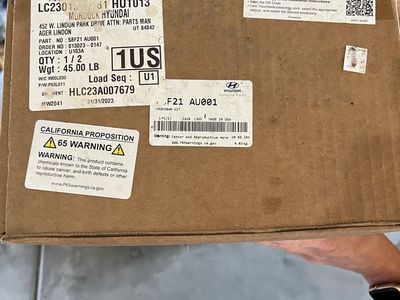 OEM Hyundai Palisade Cross Bars / Roof Rack Crossbars S8F21-AU001 2020–2025 New