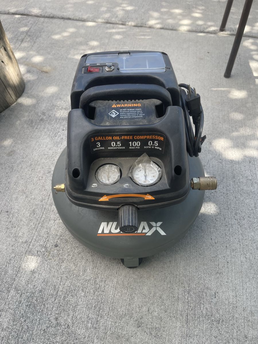 NuMax 3 Gallon Oil-Free Pancake Air Compressor 0.5 HP 100 Max PSI