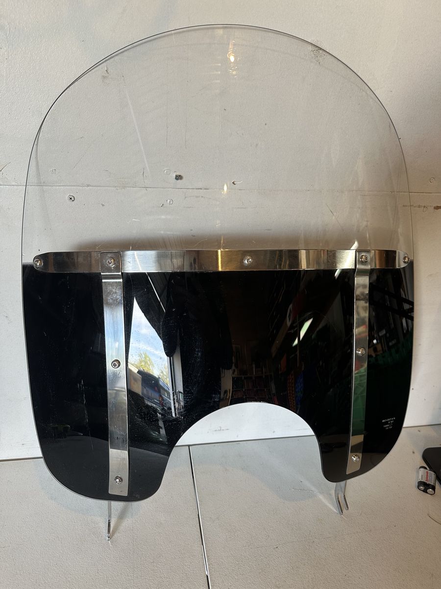 Harley-Davidson Quick Release Wind Shield Screen