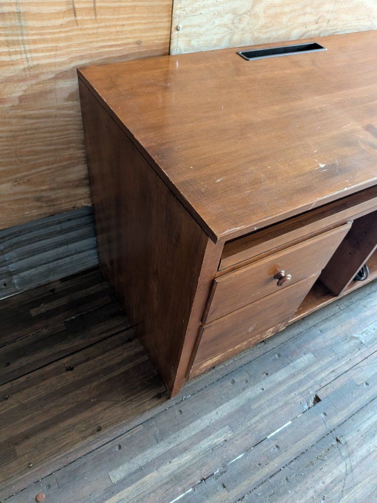 Main image 7