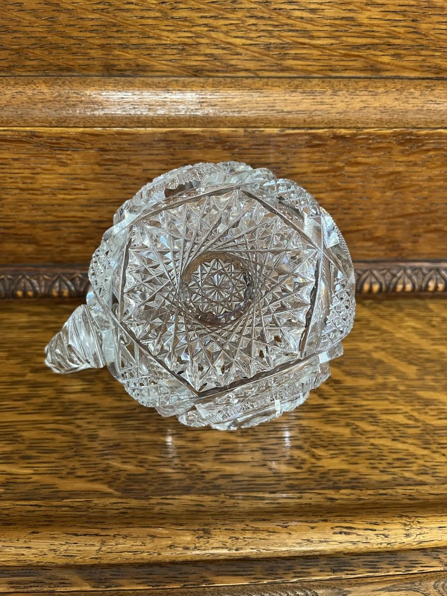 Main image 4