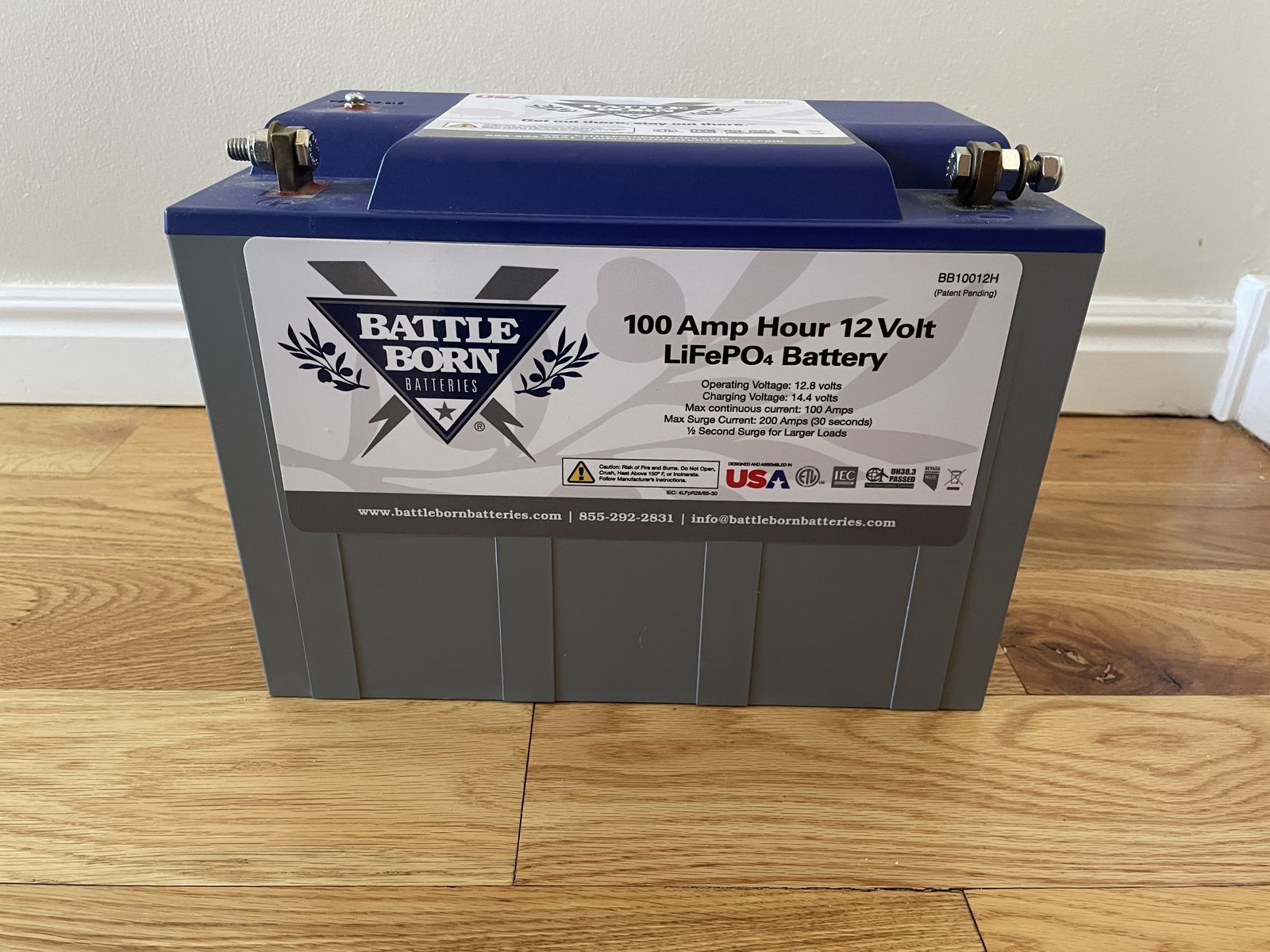 Battle Born 100 Ah 12v liFePO4 Battery w/ Heater