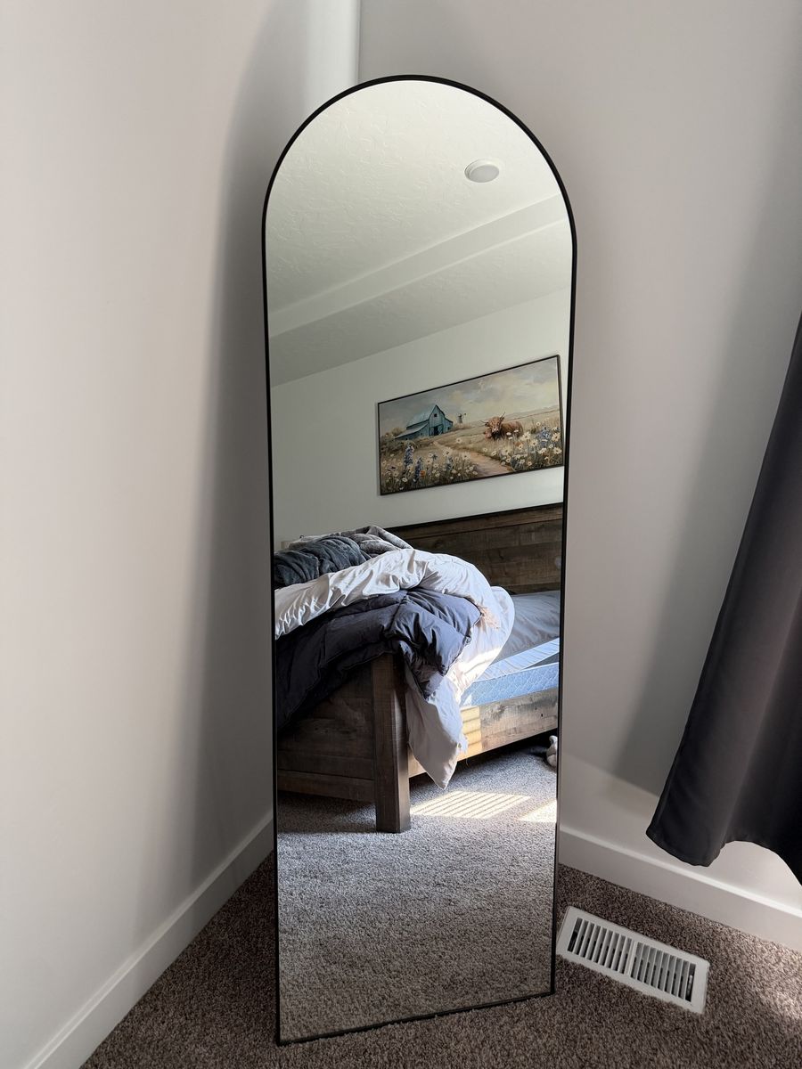 Full Length Arch Mirror - Black Frame, Modern Design, Versatile Decor