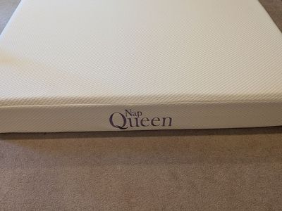 New Nap Queen Full Mattress 74"x54"x8"