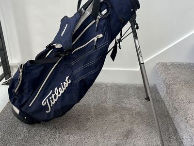 Titleist Lightweight Golf Stand Bag