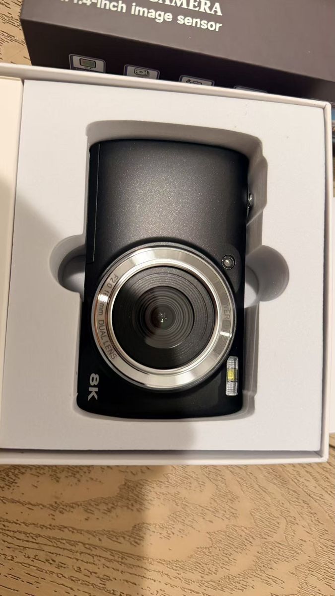 New in box 8K Digital Camera