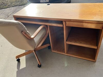 Solid Oak Wood Desk & Office Chair