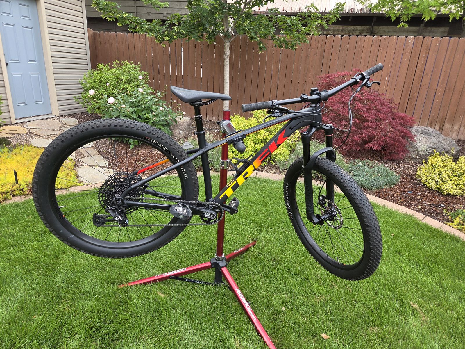 Trek Roscoe 8 Hardtail - 2020 - Size Med