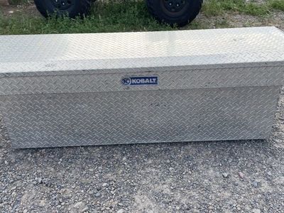 Full size truck tool box