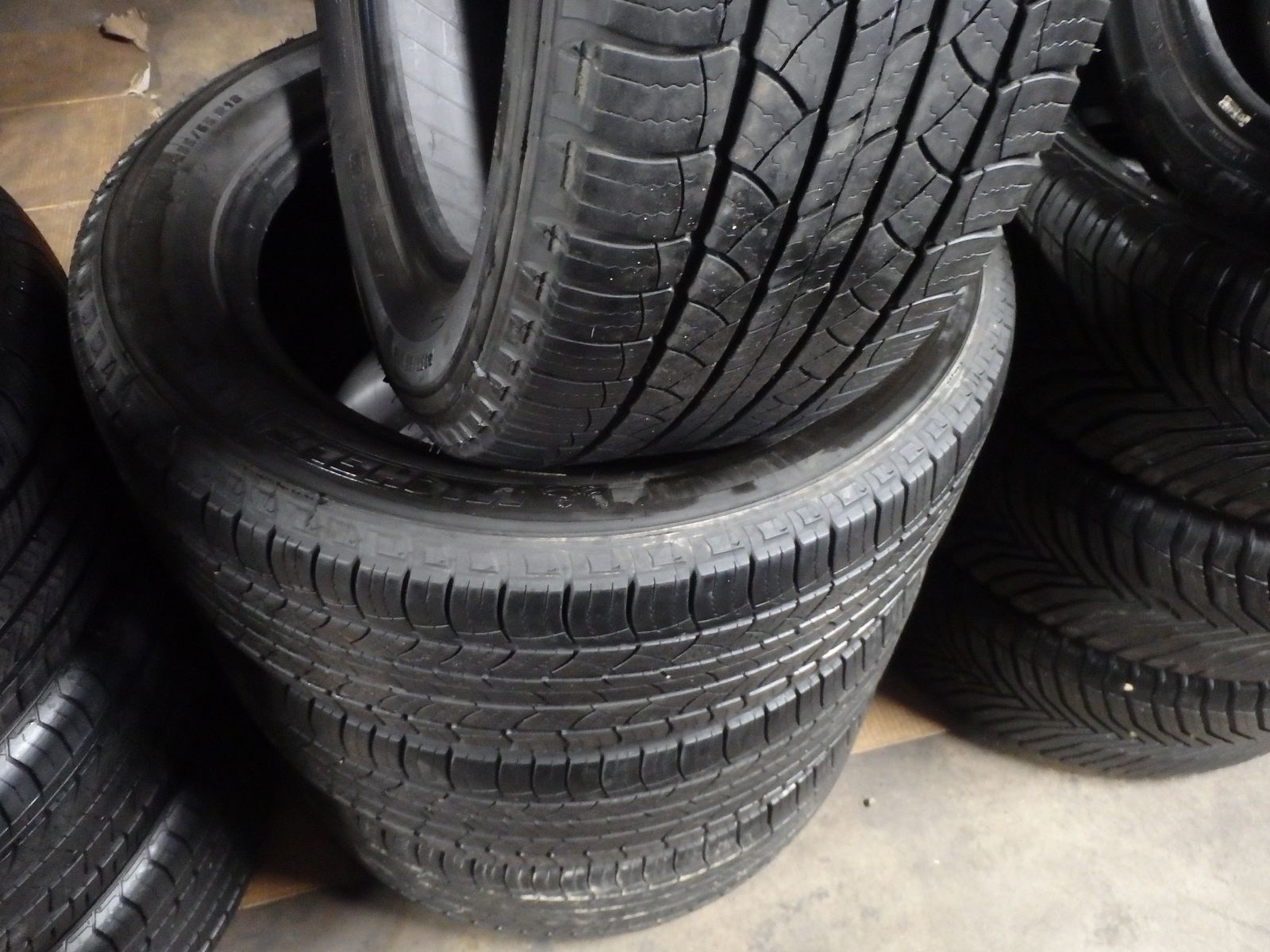 235/55R18 MICHELIN LATITUDE TOUR SET OF USED TIRES