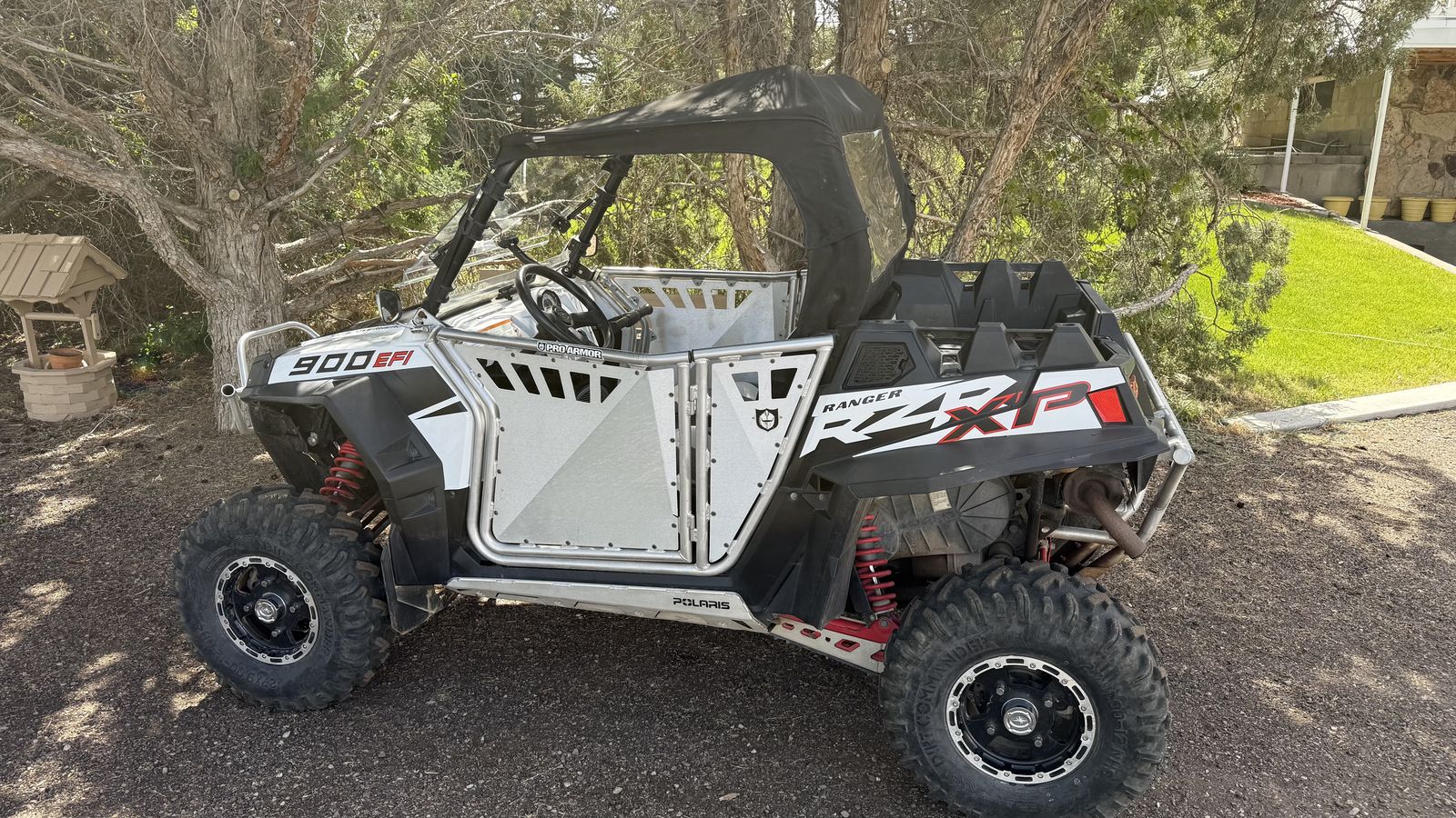 2011 Polaris rzr 900 xp