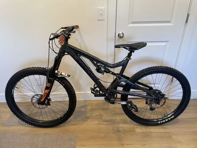 Santa Cruz Heckler 7