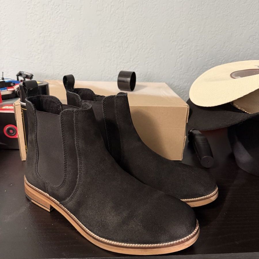 Men’s Chelsea Boots