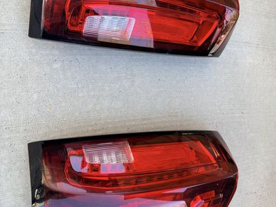 GMC Sierra Tail Lights