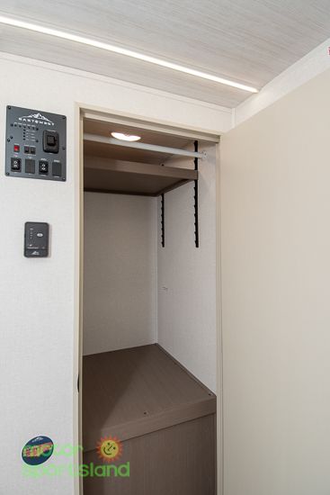 Main image 27