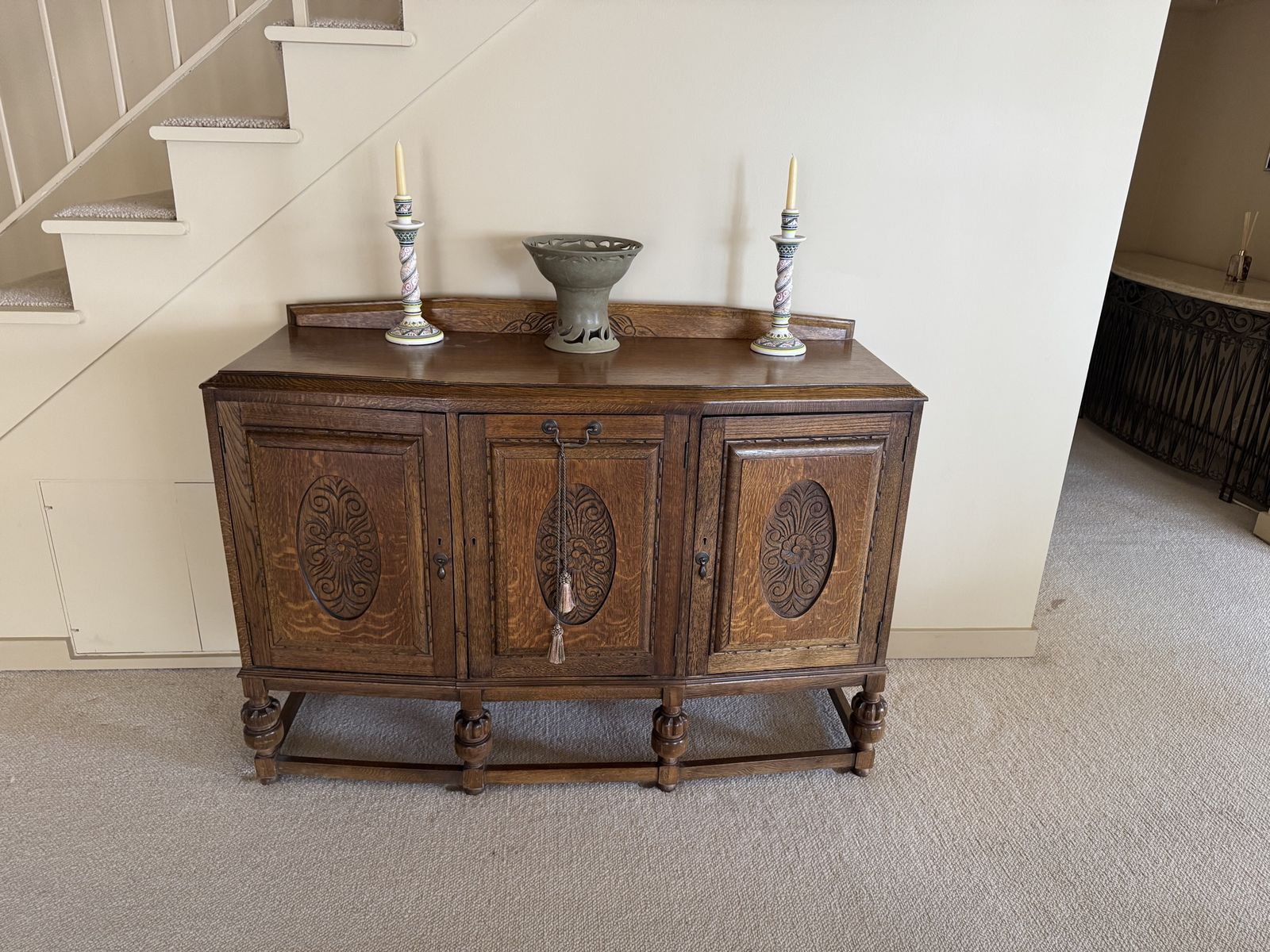 Main image 4