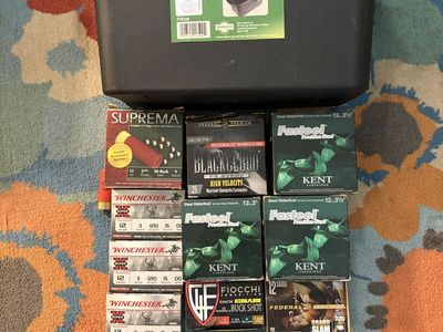 12 gauge shotgun shells and box