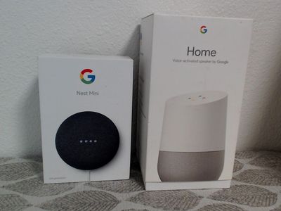 Google Nest Mini 2nd Gen & Google Home Smart Speaker Bundle