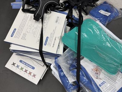 HUGE PET SUPPLY LOT – Collars, Harnesses,