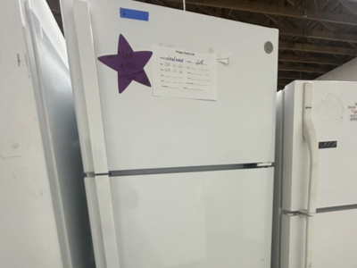 BRAND NEW APPLIANCES! GE TOP AND BOTTOM FRIDGE