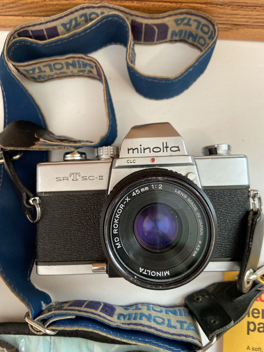 MINOLTA 35mm camera set