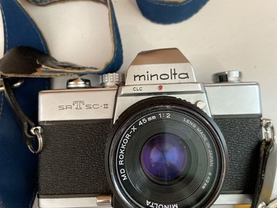 MINOLTA 35mm camera set